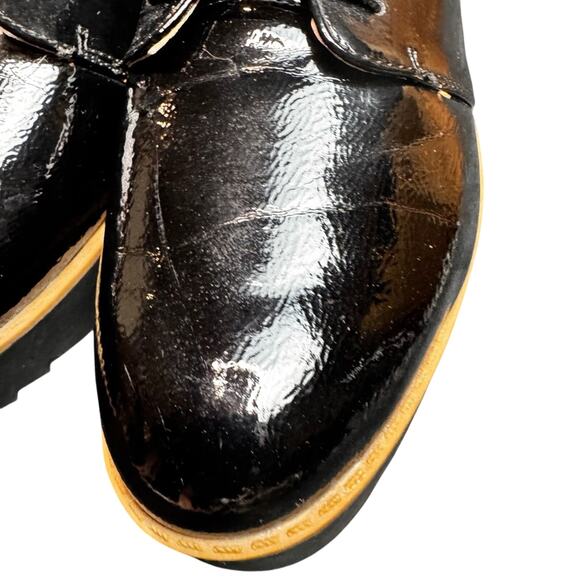 Chinese Laundry Women’s Black Tan Trim Platform Oxford Shoes 10 M Academia Prepp - Picture 9 of 13